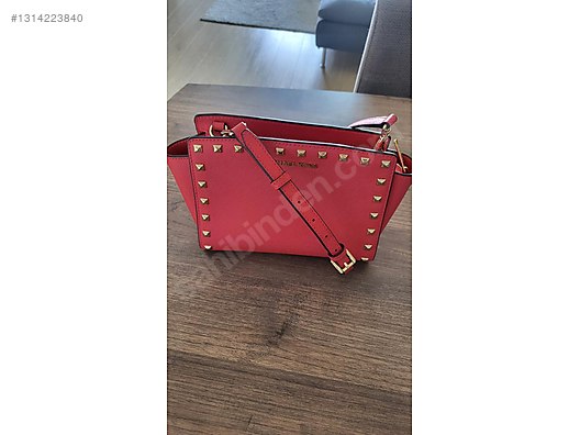 Orijinal Michael Kors Kırmızı Çanta Zımbalı Model, Çok Şık on