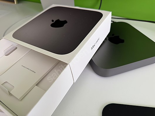 Apple / Mac mini 2018 Uzay Grisi/3.2 GHz 6 Çekirdek i7/8 GB RAM/1