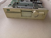 Nostaljik Teac FD-55GFR Nema 17 li 5.25 Disket Sürücü