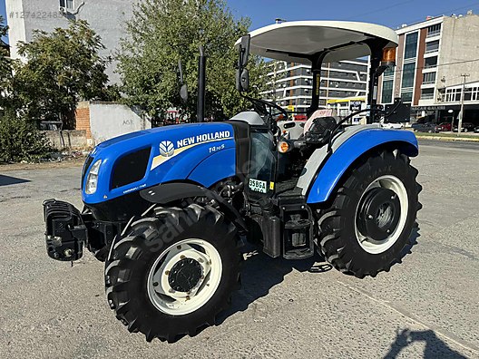 Machinery / Agricultural Machines / Tractors / New Holland / T4.70S