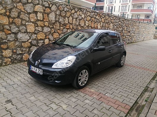 Renault Clio II 1.2 RN :: 3 photos and 63 specs 