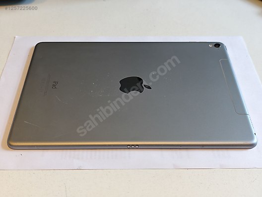 Apple iPad Pro 1 256 GB Tablet - 1257225600