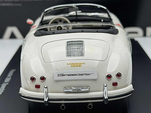 Autoart Diecast Model 1:18 Porsche Araba - 1327225942