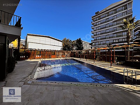 BORNOVA AVCILAR PRESTİJ SİTESİ'İNDE 2 +1 SATILIK DAİRE
