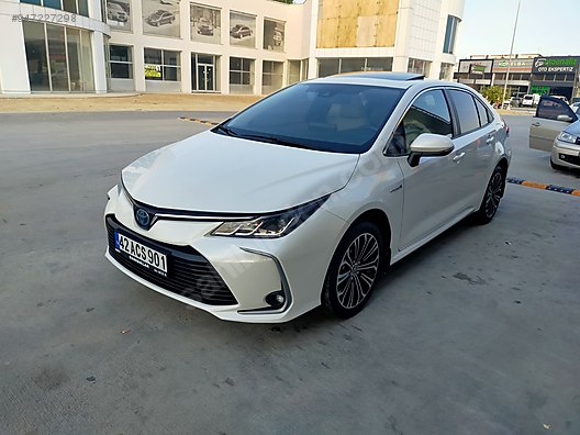 toyota corolla 1 8 hybrid flame x pack 2019 corolla 50 000 km servis bakimli sunroof flame x pack at sahibinden com 947227298 toyota corolla 1 8 hybrid flame x pack 2019 corolla 50 000 km servis bakimli sunroof flame x pack at sahibinden com 947227298