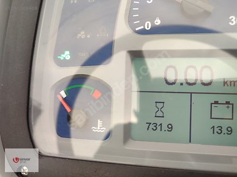 Machinery / Agricultural Machines / Tractors / New Holland / TD4.78B