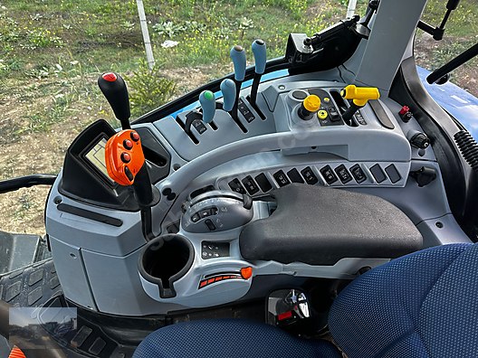 2024 Mağazadan İkinci El New Holland Satılık Traktör 3.400.000 TL'ye sahibinden.com'da