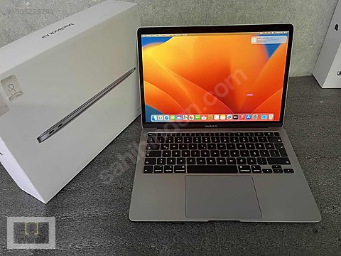 MacBook本体 MacBook Air 2020 13inch 8GB 256GB Amazon.co.jp: 【整備済み品】Apple MacBook Air M1 2020(13インチAir