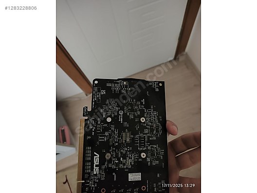 Used & Brand New Items / Computers / Desktops / Desktop Components / Graphics Cards