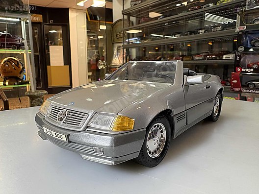 Maisto Diecast Model 1:18 Mercedes Benz Araba - 1317229591
