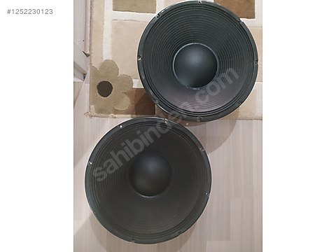 RCF LF 15G 800/1600 Watt 1252230123