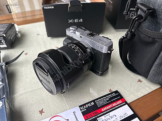 FUJIFILM X-E4 シルバー FUJIFILM X-E4 Gövde gümüş, kompakt : Amazon.com.tr: Elektronik