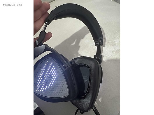 Used & Brand New Items / Computers / Peripherals / Headphones & Microphones