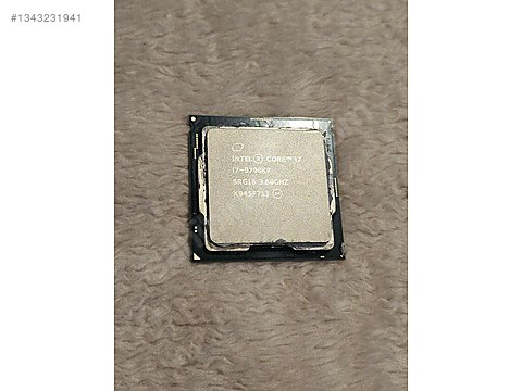 Intel Core i7-9700KF 8 Çekirdek 4.9GHz İşlemci sahibinden.comda