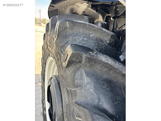 Machinery / Agricultural Machines / Tractors / New Holland / TR5.110