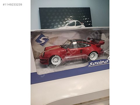 Solido 1:18 Scale RWB - RED Sakura -2021