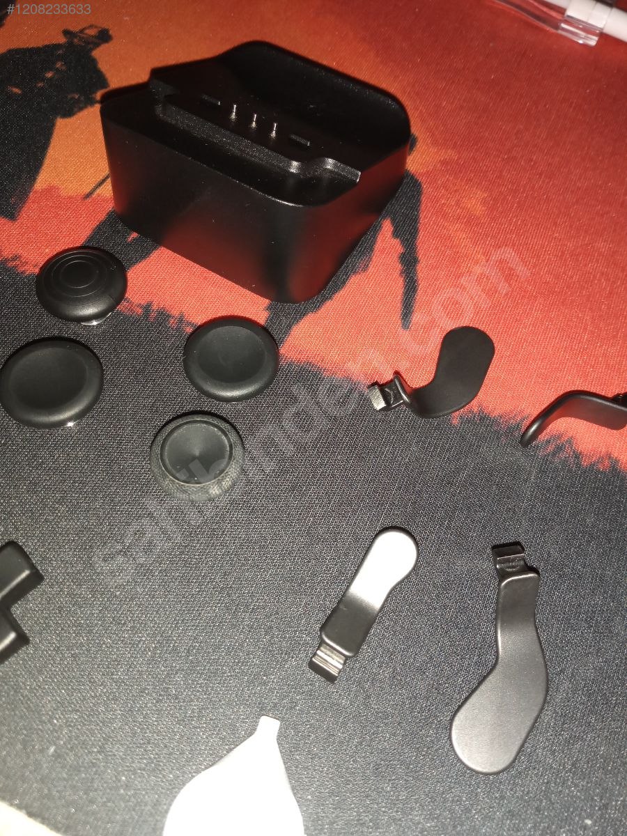 xbox wireless adapter ve Xbox Elite series 2 aksesuar