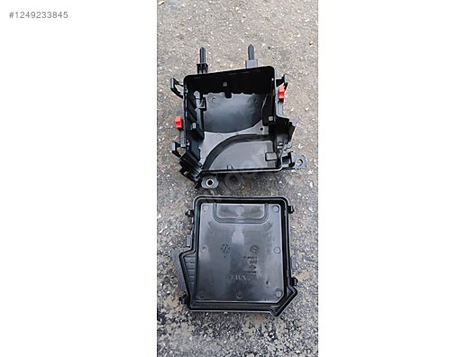 Fluence Röle Sigorta Kutusu Takım 284C40002R-­284B10001R