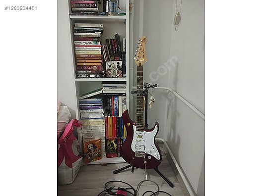 İkinci El ve Sıfır Alışveriş / Müzik / Müzik Aletleri / Telli Çalgılar / Gitar / Elektro