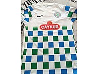 Çaykur rize spor kulübü 21/22 deplasman forması