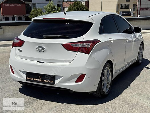 Vasıta / Otomobil / Hyundai / i30 / 1.6 GDi / Style