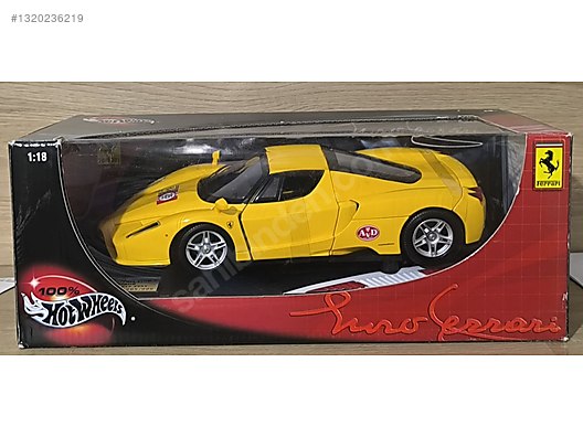 Hot Wheels Diecast Model 1:18 Ferrari Araba - 1320236219