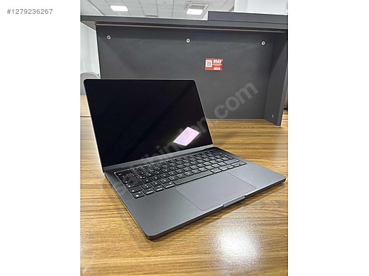 Used & Brand New Items / Computers / Laptops & Notebooks / Laptops / Apple Macbook