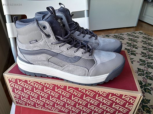 vans ultrarange exo hi mte 1