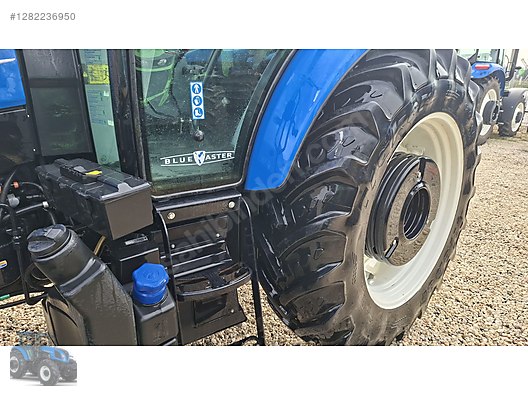 Machinery / Agricultural Machines / Tractors / New Holland / TD5.110