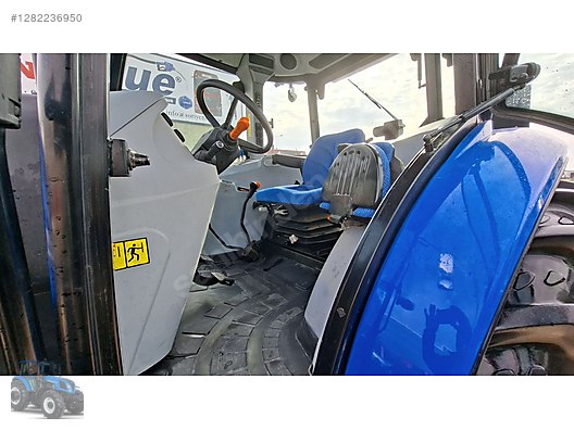 Machinery / Agricultural Machines / Tractors / New Holland / TD5.110