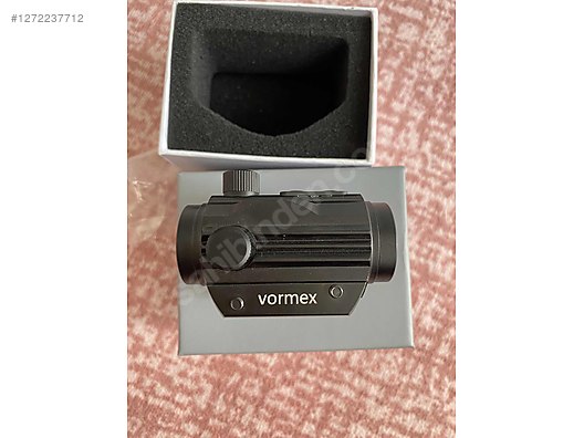 Used & Brand New Items / Cameras & Photographic Equipment / Binoculars