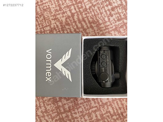 Used & Brand New Items / Cameras & Photographic Equipment / Binoculars