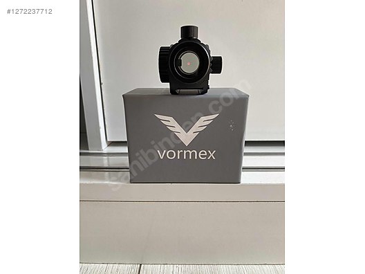 Used & Brand New Items / Cameras & Photographic Equipment / Binoculars