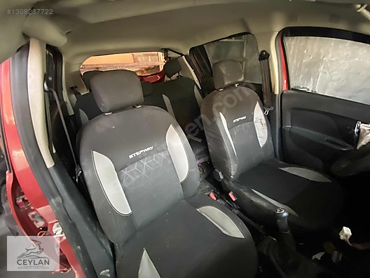 2016 MODEL DACİA SANDERO STEPWAY TORPİDO-GÖGÜŞLÜK görseli 2