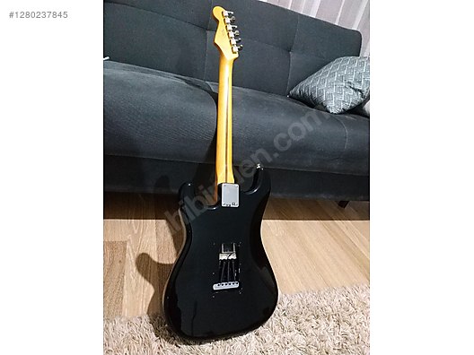 İkinci El ve Sıfır Alışveriş / Müzik / Müzik Aletleri / Telli Çalgılar / Gitar / Elektro