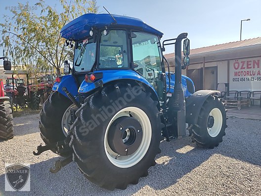 Machinery / Agricultural Machines / Tractors / New Holland / TD5.110