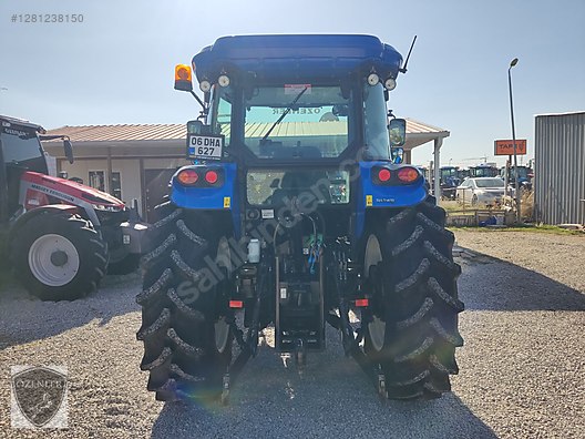 Machinery / Agricultural Machines / Tractors / New Holland / TD5.110