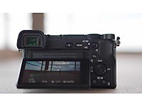 Sony A6300 Gövde + Orijinal Kapak + Yedek Pil