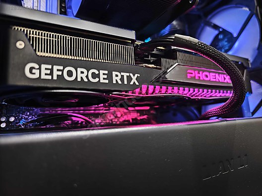 Used & Brand New Items / Computers / Desktops / Desktop Components / Graphics Cards