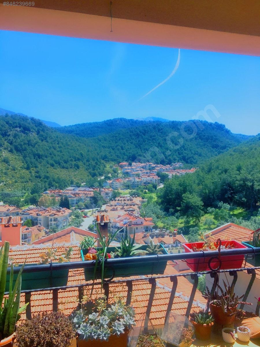 For Sale / Flat / MUHTEŞEM ORMAN İÇİNDE DAĞ MANZARALI 160 M2 EV at