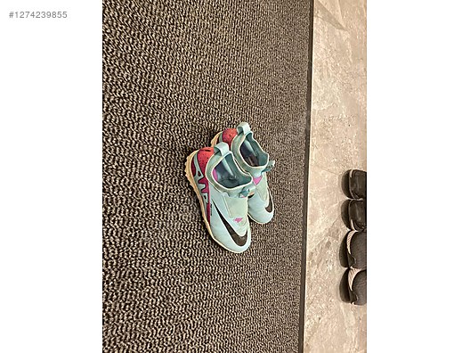 Used & Brand New Items / Sports / Team Sports / Soccer / Shoes & Cleats