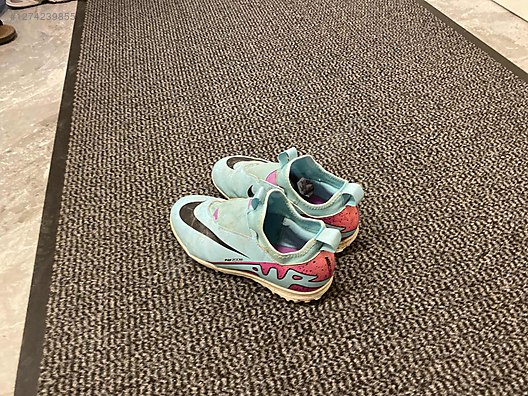 Used & Brand New Items / Sports / Team Sports / Soccer / Shoes & Cleats