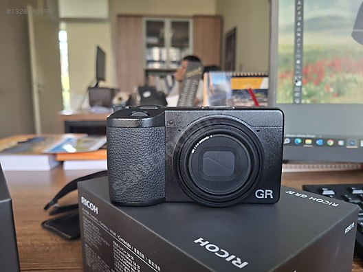 Kompakt / Ricoh / GR IV / Ricoh GR IV temiz çiziksiz kutusu var