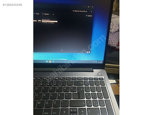 Used & Brand New Items / Computers / Peripherals / Flash Drives