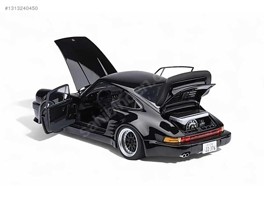 Autoart Diecast Model 1:18 Porsche Araba - 1313240450