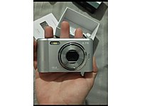 Retro tarzı fotoğraf makinesi 48 megapiksel