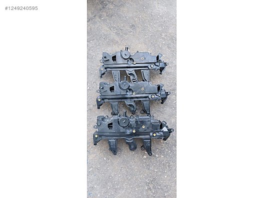 Nissan Navara Külbütör Kapağı Master 3 2.3 Dci M9T 118304798R