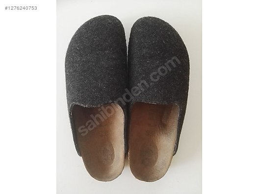 Used & Brand New Items / Clothing & Accessories / Men / Shoes / Slippers