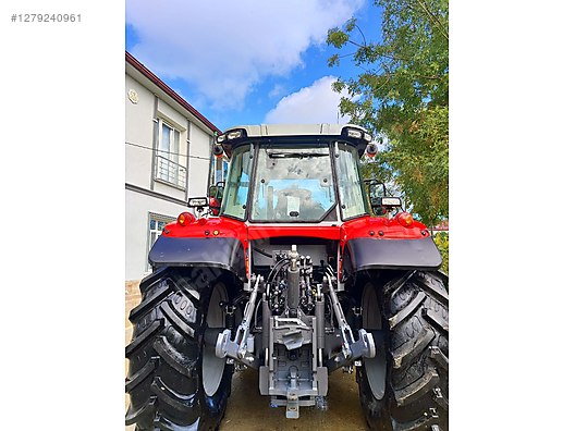 Machinery / Agricultural Machines / Tractors / Massey Ferguson / 6S.145