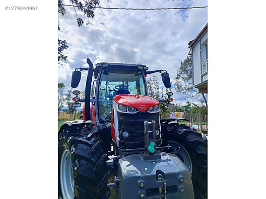 Machinery / Agricultural Machines / Tractors / Massey Ferguson / 6S.145